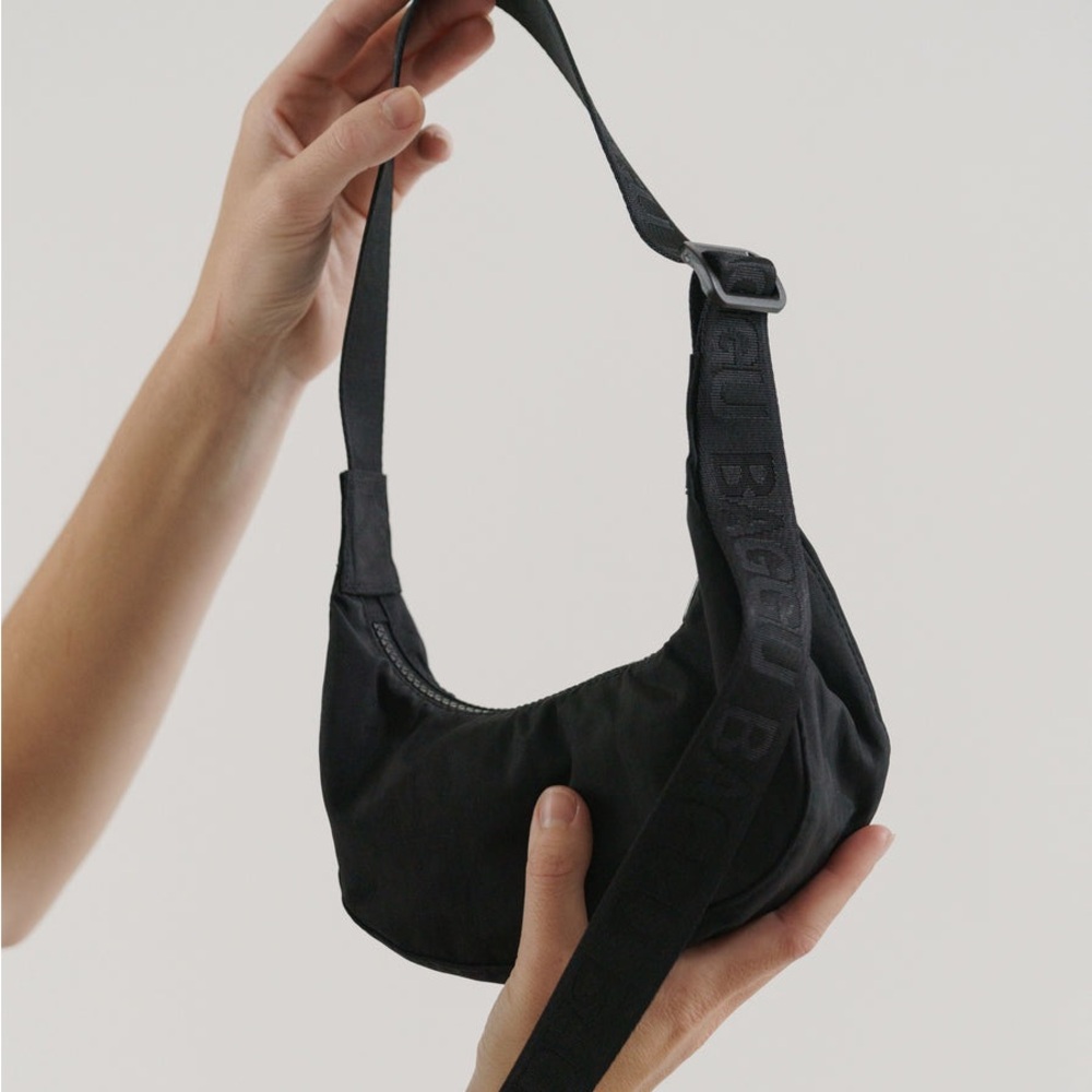 BAGGU Black Mini Crescent - RARE / SOLD OUT